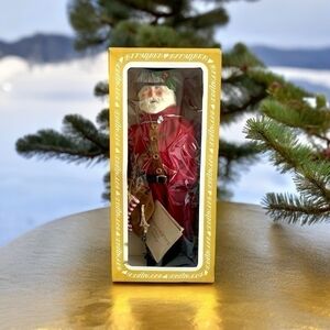 Vintage Christmas Effanbee Santa Claus Doll 17”Tall Santa Figurine Xmas Decor